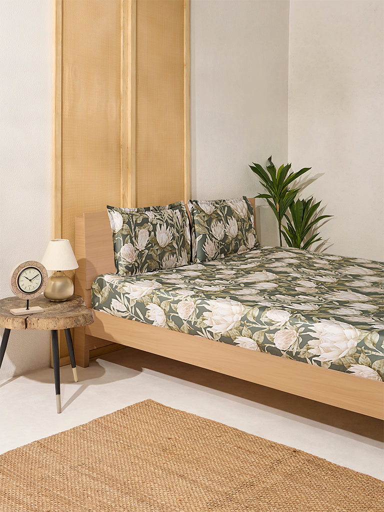 Westside Home Sage Foliage Printed King Bed Flat Sheet and Pillowcase Set