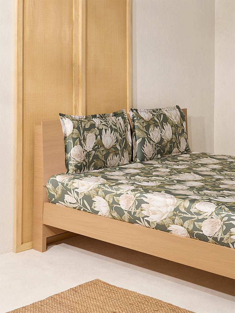 Westside Home Sage Foliage Printed King Bed Flat Sheet and Pillowcase Set