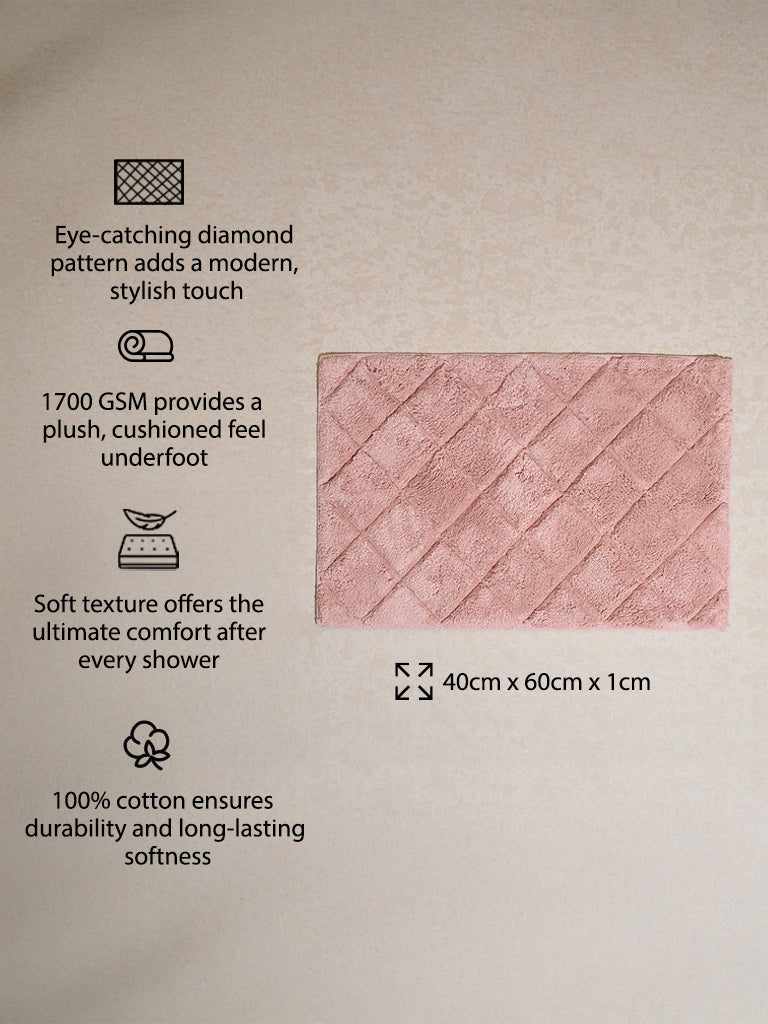 Westside Home Pink Diamond Design Bath Mat