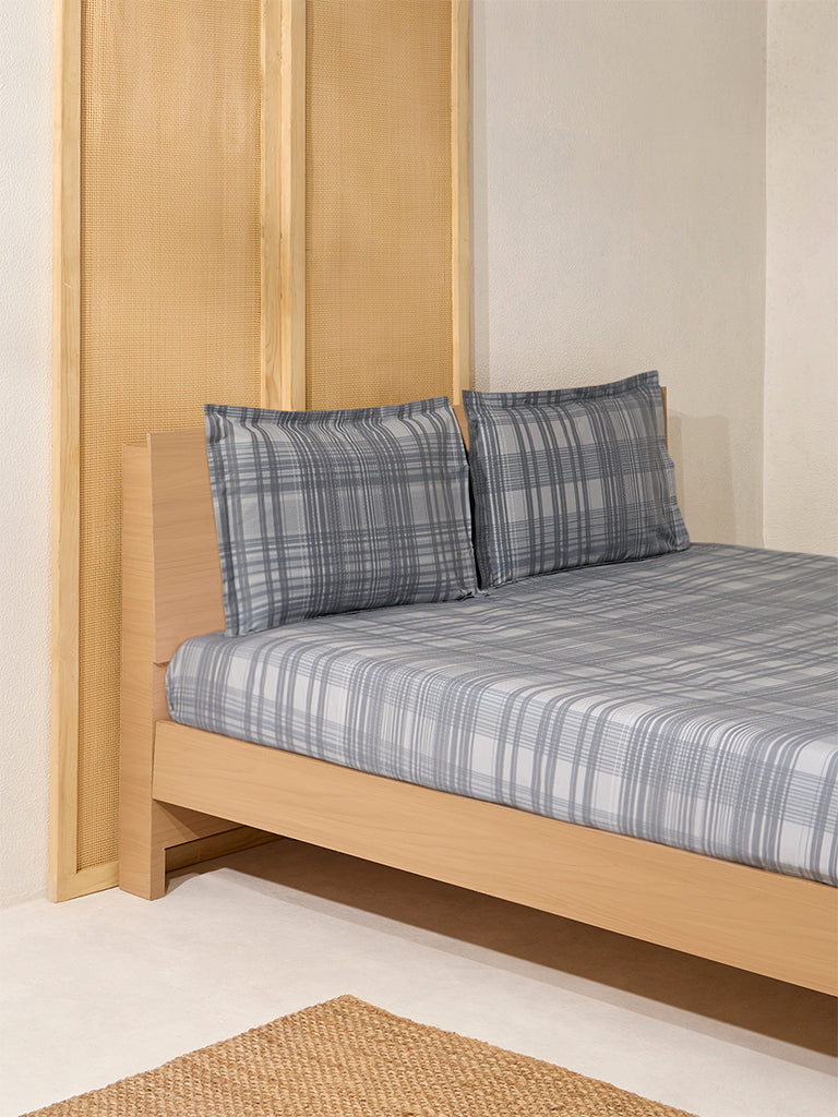 Westside Home Dark Grey Checkered Double Bed Fitted Sheet and Pillowcase Set