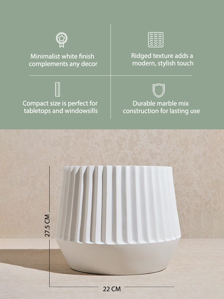 Westside Home White Ridge Planter - Small