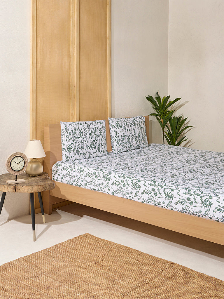 Westside Home Dark Green Print Queen Bed Flat Sheet and Pillowcase Set