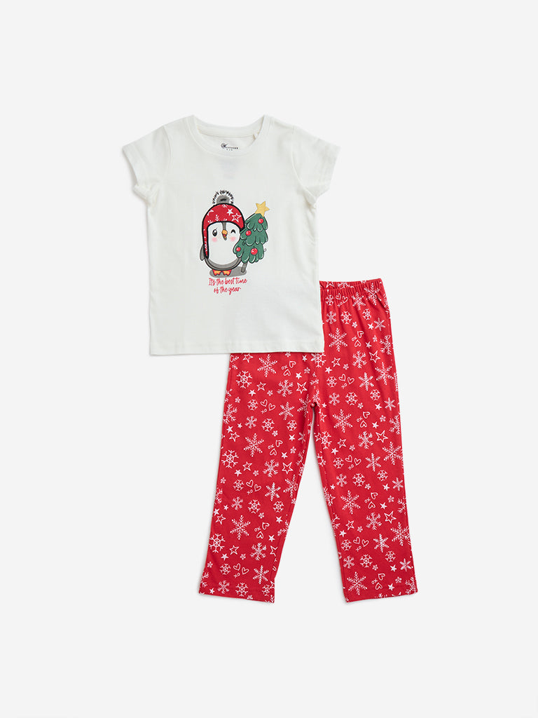 Buy HOP Kids Red Christmas-Themed Cotton Pyjamas Set In a Bag from