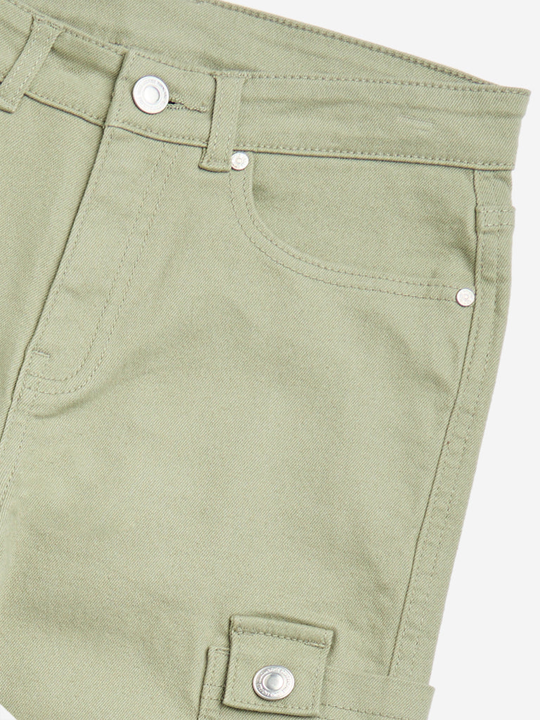 Westside Y&F Girl's Sage Mid-Rise Cotton-Blend Cargo Trousers for Casual Wear Zoomed View
