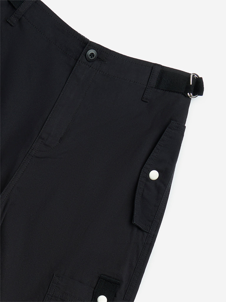 Westside Y&F Girl's Black Mid-Rise Cotton Trousers for Casual Wear Zoomed View