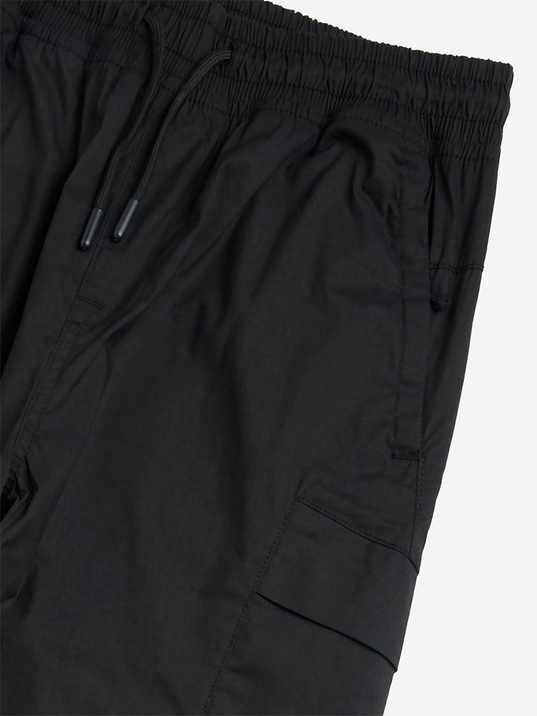 Westside Y&F Boy's Black Mid-Rise Cotton-Blend Pants for Casual Wear Zoomed View