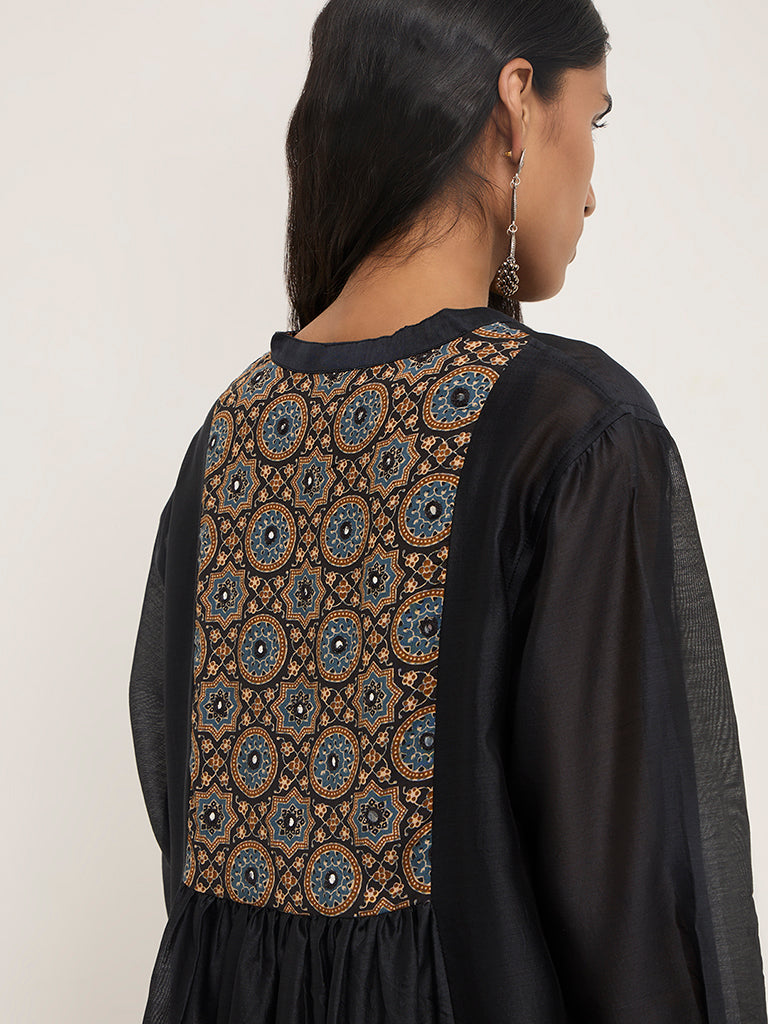 Zuba Black Printed High-Low Cotton-Blend Kurta with Inner