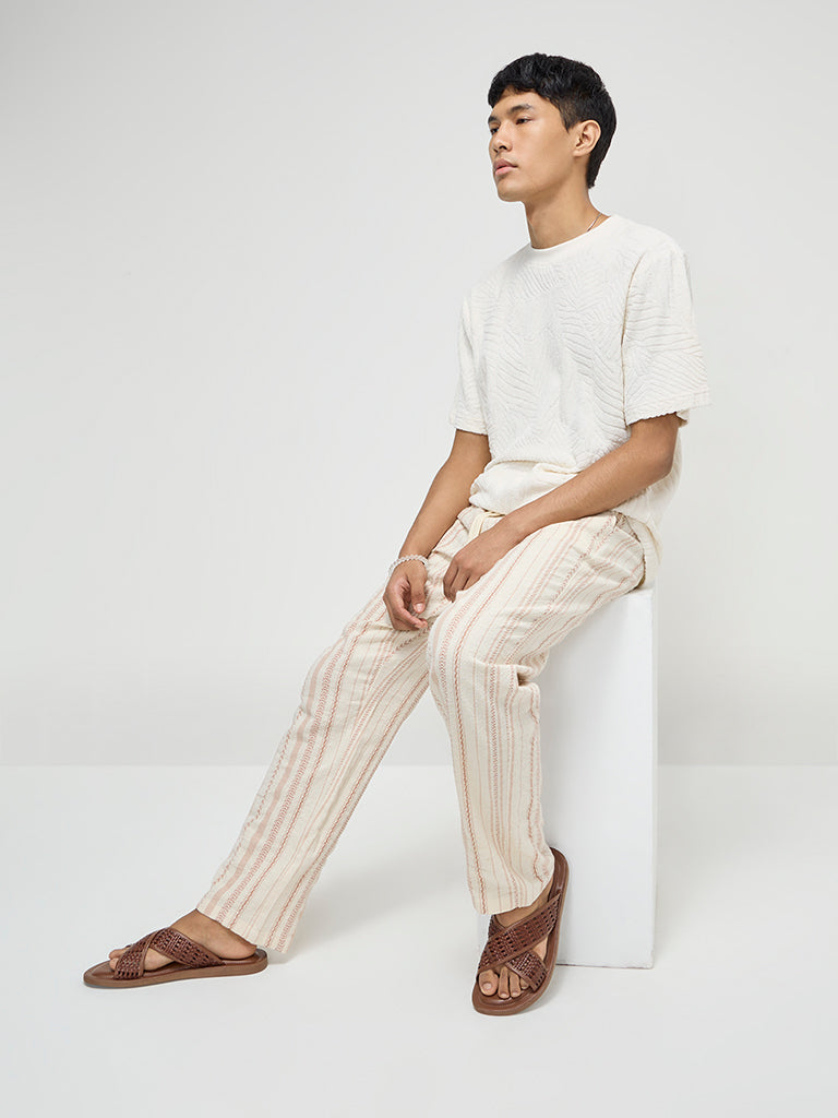 ETA Off-White Leaf Design Relaxed-Fit Cotton T-Shirt