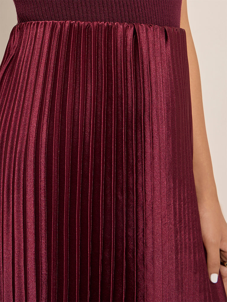 Westside Wardrobe Women's Burgundy Accordion Pleated High-Rise Skirt for Work Wear Work Wear Zoomed View