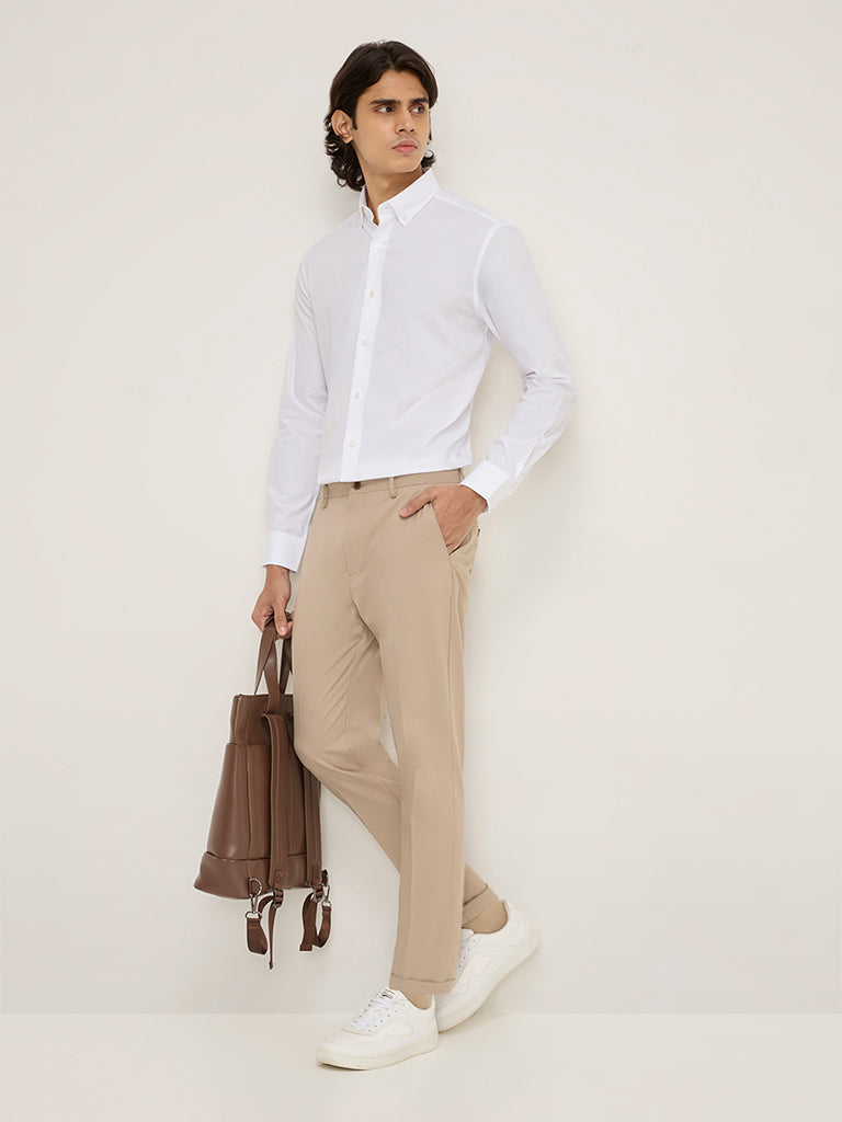 WES Formals White Solid Relaxed-Fit Cotton-Blend Shirt