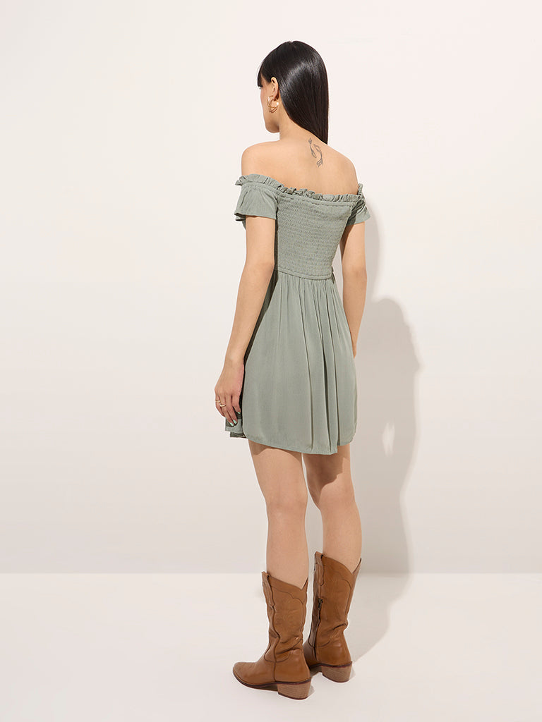 Westside Nuon Women's Sage Crinkle-Textured A-Line Dress for Casual Wear Back View