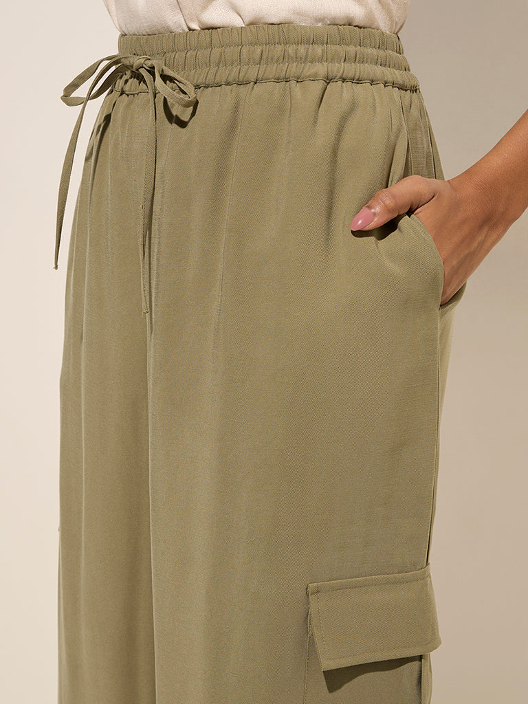 LOV Olive High-Rise Cargo Pants