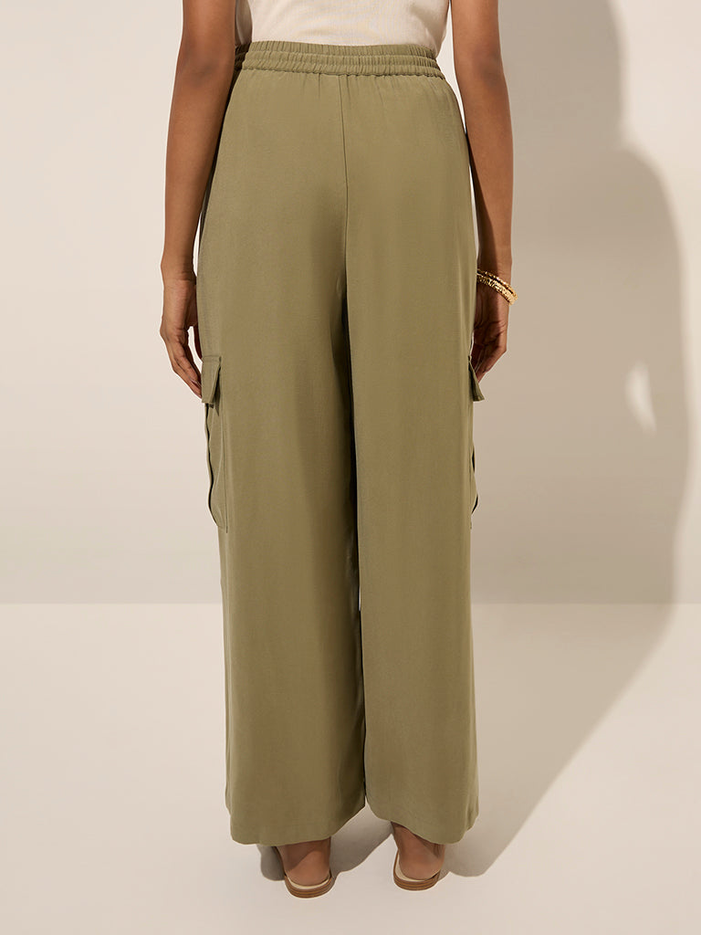 LOV Olive High-Rise Cargo Pants