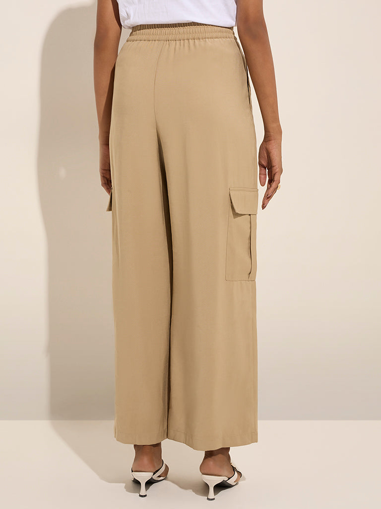 Westside LOV Women's Beige High-Rise Cargo Pants for Casual Wear Casual Wear Back View