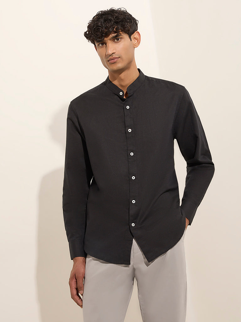 Westside Ascot Men's Black Solid Relaxed-Fit Linen-Blend Shirt for Casual Wear Front View