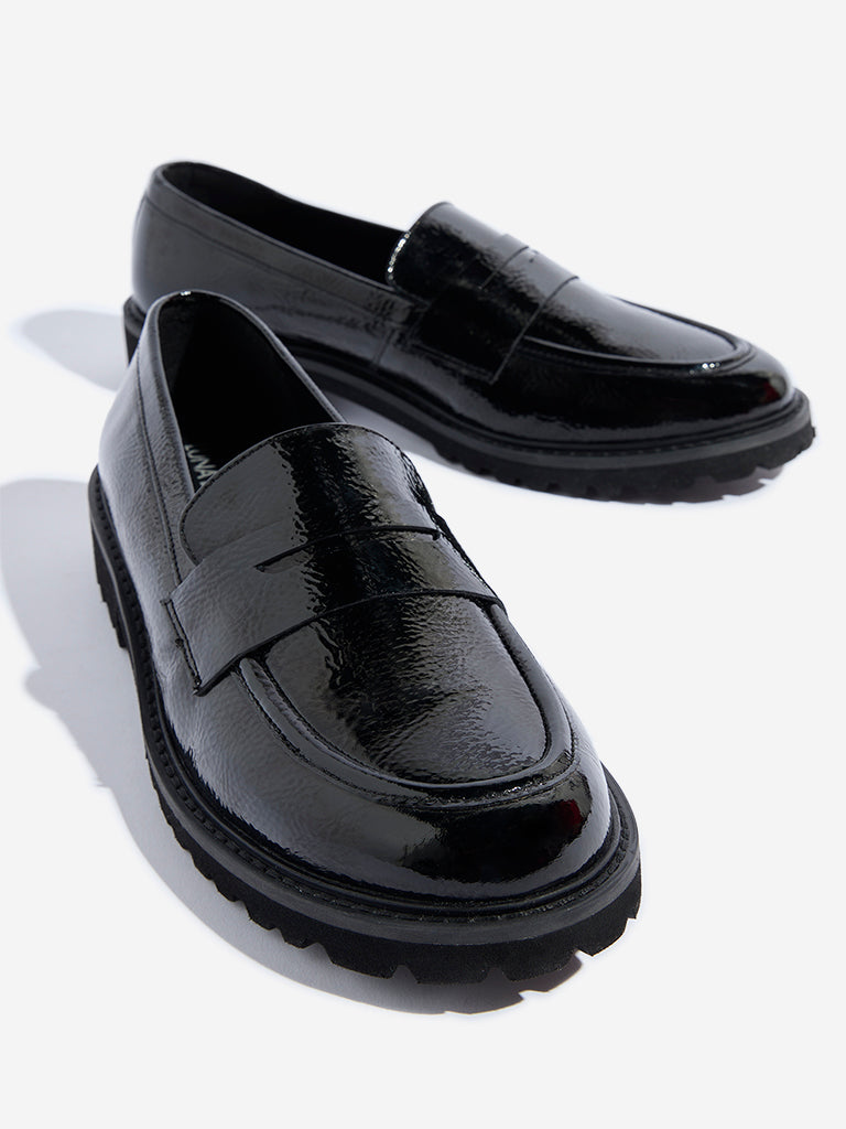 Westside LUNA BLU Women's Black Glossy Loafers for Work Wear Zoomed View