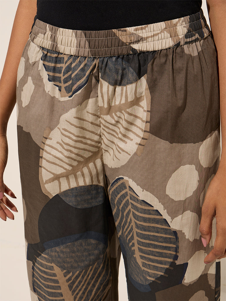 Westside Utsa Women's Charcoal Leaf Printed Cotton Ethnic Pants for Everyday Everyday Zoomed View