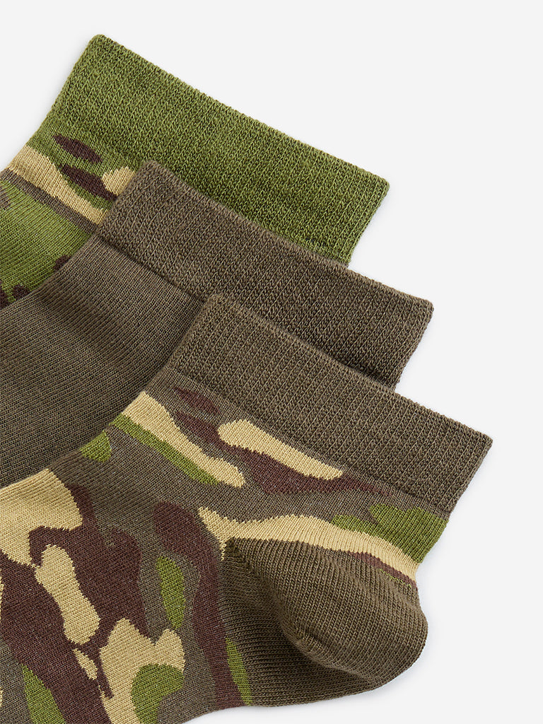 Westside Y&F Boy's Olive Camo Printed Ankle-Length Cotton-Blend Socks - Pack of 3 for Casual Wear Zoomed View