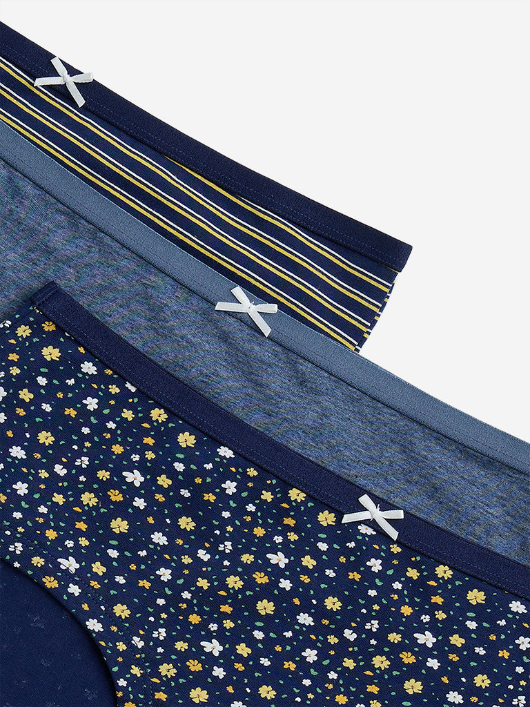 Wunderlove Navy Striped Cotton-Blend Briefs - Pack of 3
