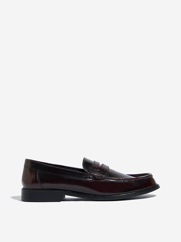 Westside SOLEPLAY Men's  Black Burgundy Loafers for Casual Wear Side View