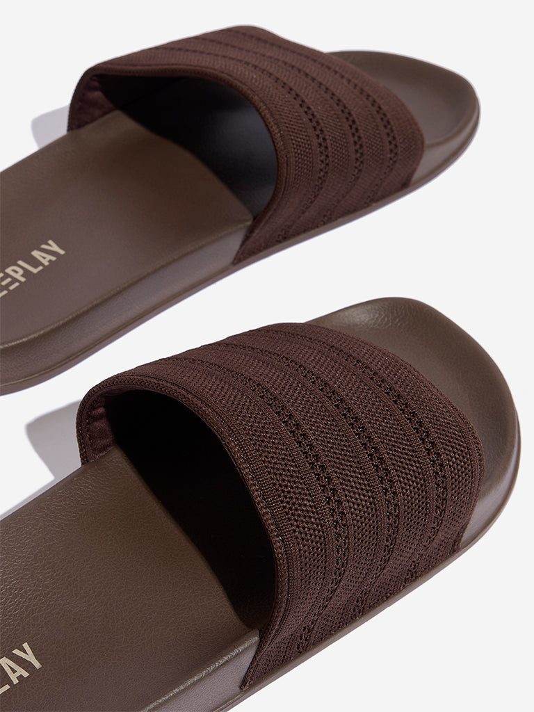 Westside SOLEPLAY Men's Brown Knit-Textured Slides Zoomed View