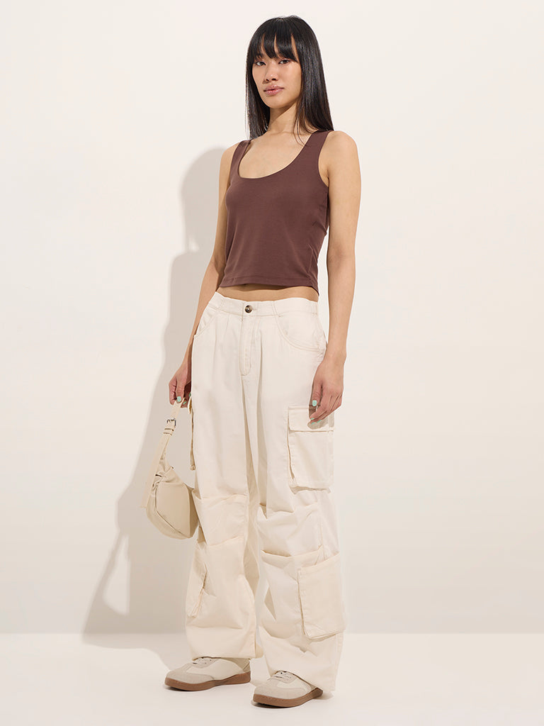 Westside Nuon Women's Off-White Cargo-Style High-Rise Cotton-Blend Trousers for Casual Wear Casual Wear Front View