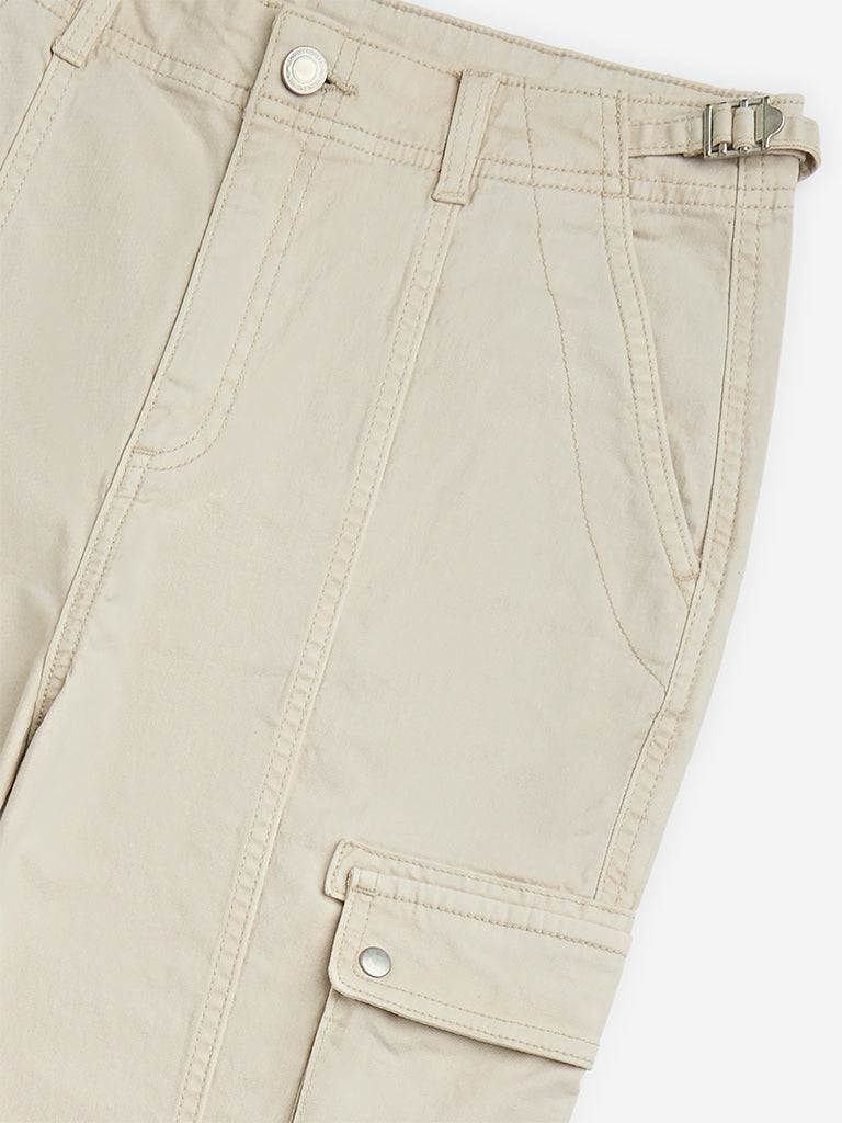Westside Y&F Girl's Beige Cargo-Style Mid-Rise Cotton-Blend Pants for Casual Wear Zoomed View