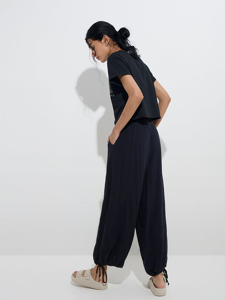 Westside Superstar Women's Black Cityscape Printed Cotton T-Shirt for Casual Wear Back View