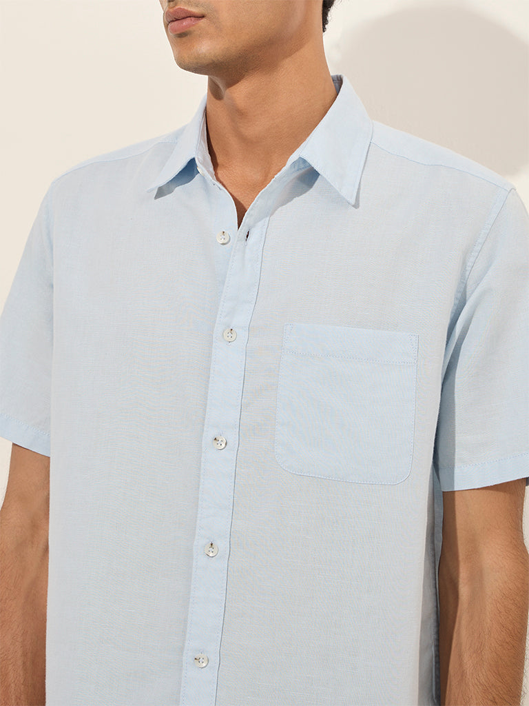 Westside WES Casuals Men's Light Blue Solid Relaxed-Fit Cotton-Blend Shirt for Casual Wear Zoomed View