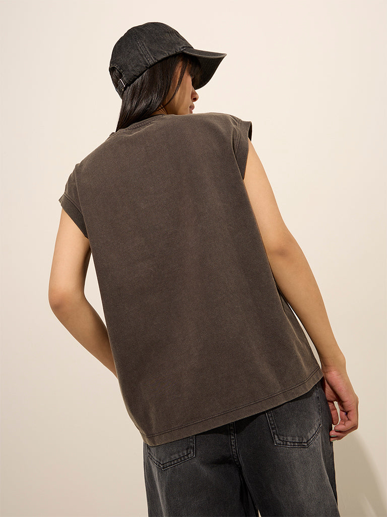 Nuon Charcoal Graphic Printed Cotton T-Shirt
