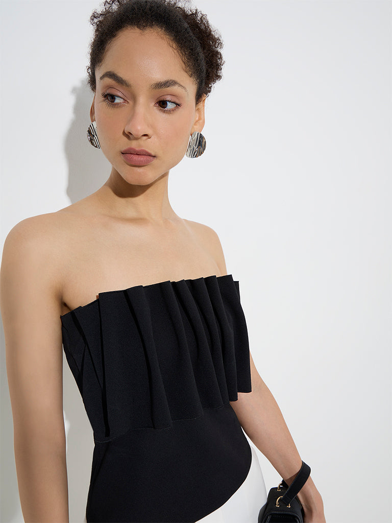 Westside Wardrobe Women's Black Ruffle-Detailed Off-Shoulder Top for Work Wear Zoomed View