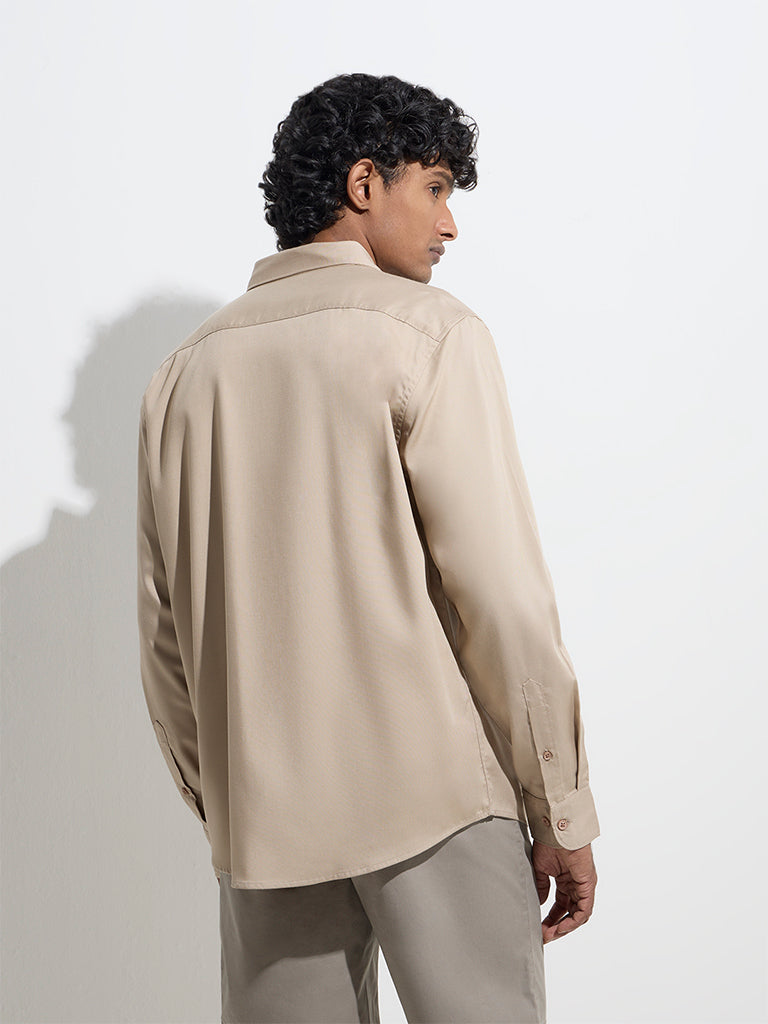 Westside WES Casuals Men's Taupe Solid Relaxed-Fit Shirt for Casual Wear Back View