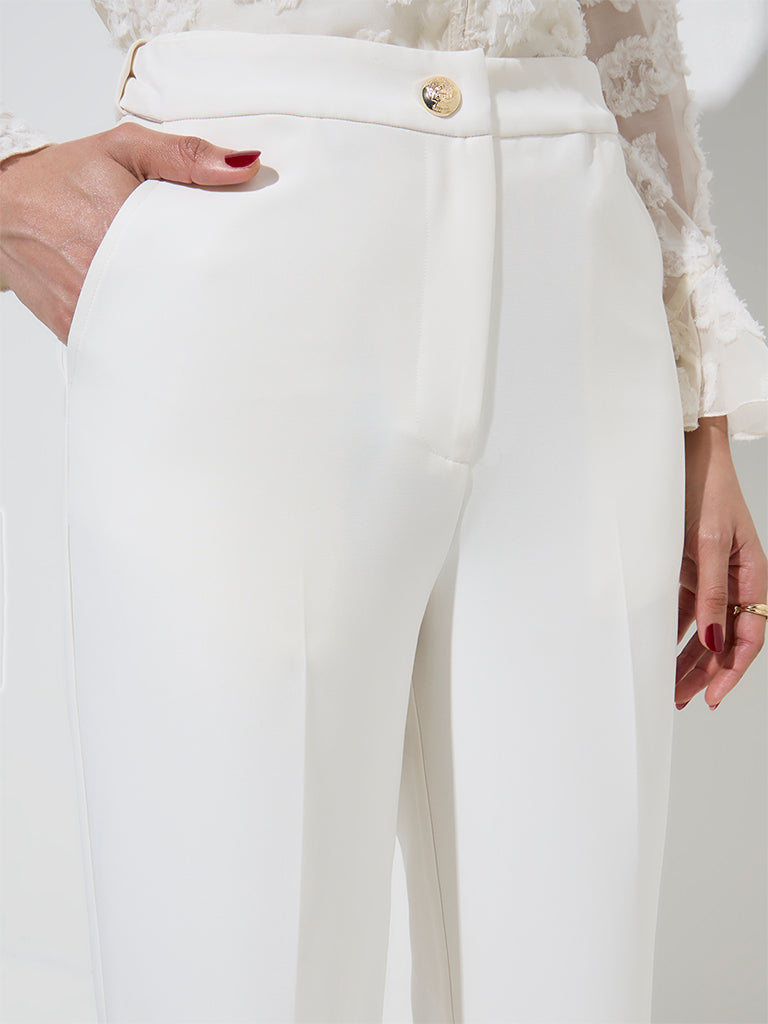 Wardrobe Off-White Solid High-Rise Trousers