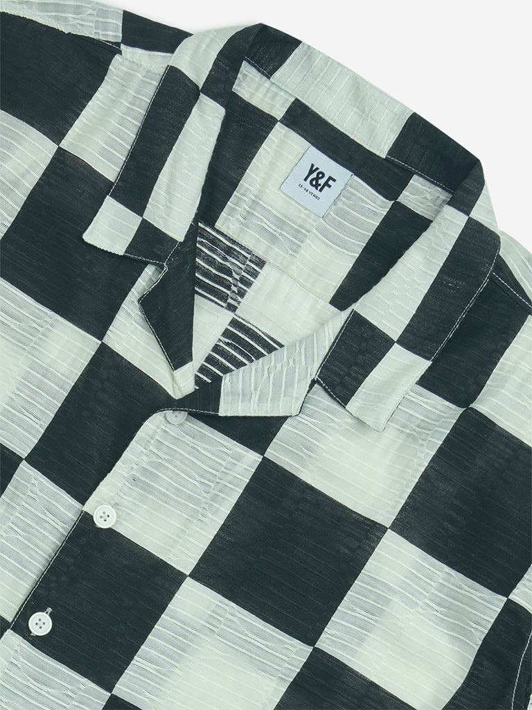 Westside Y&F Boys' Kids Black Checkered Resort-Fit Shirt for Casual Wear Zoom View