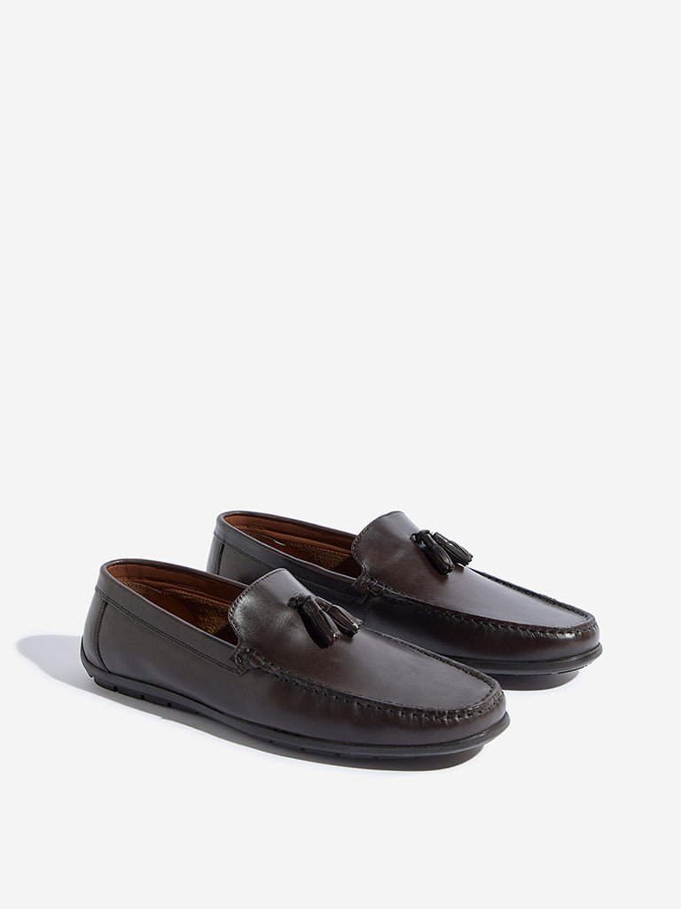 Westside SOLEPLAY Men's Dark Brown Tassel Leather Slip-On Shoes for Casual Wear Front View