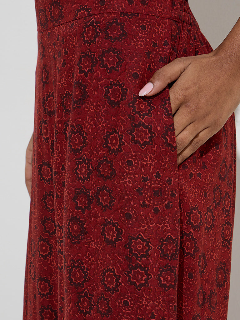 Westside Utsa Women's Maroon Floral Printed High-Rise Palazzos for Everyday Zoomed View