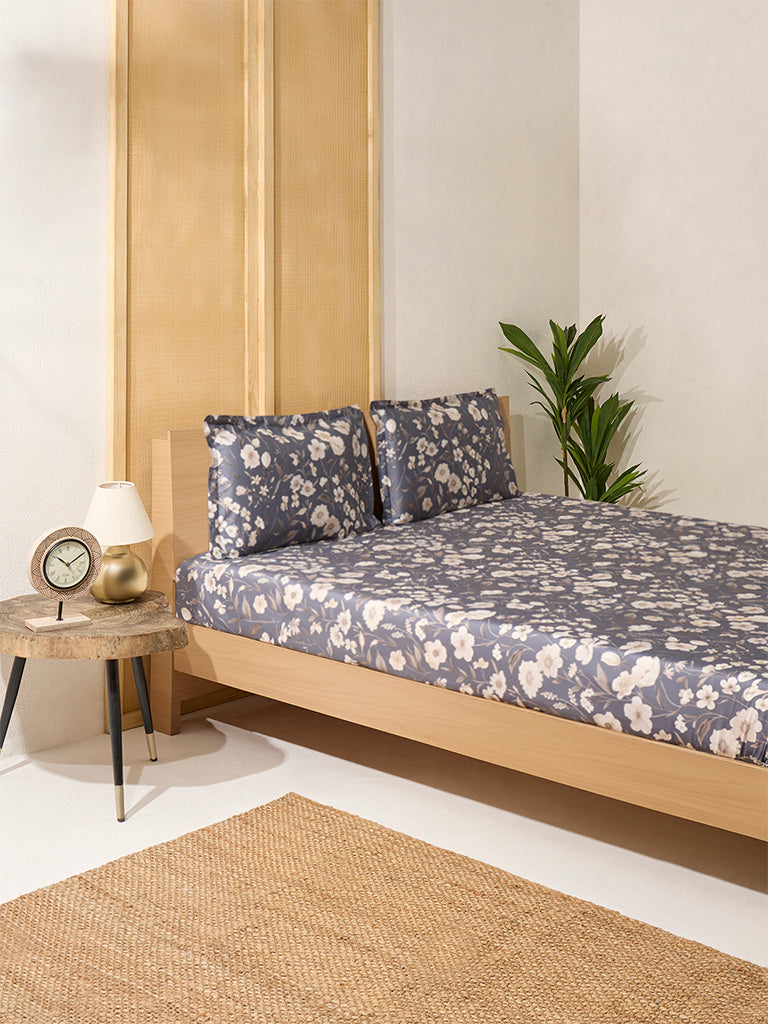 Westside Home Dusty Blue Botanical Design Queen Bed Flat Sheet and Pillowcase Set