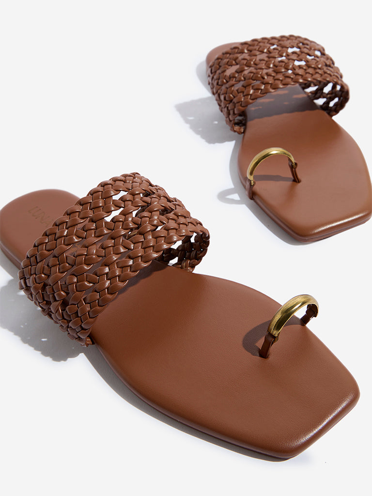 Westside LUNA BLU Women's Brown Woven-Textured Toe-Ring Slides for Casual Wear Zoomed View