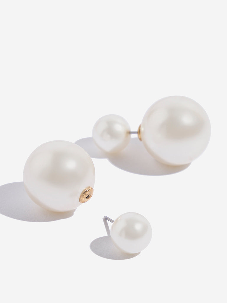 Westside Accessories Ivory Pearl Stud Earrings