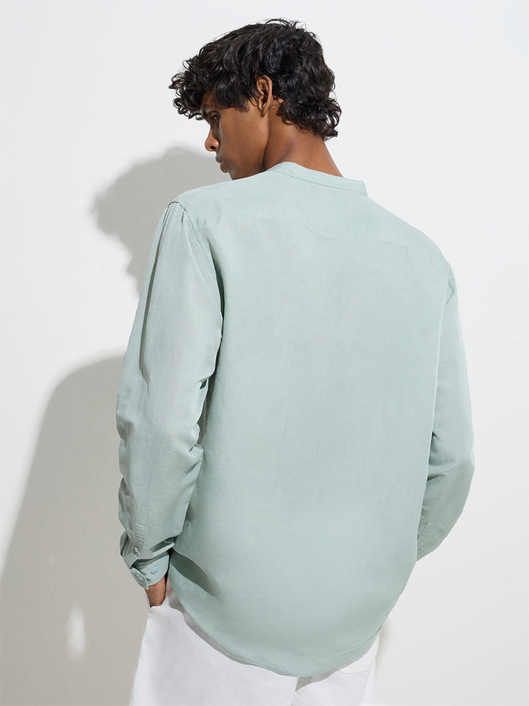 Westside ETA Men's Mint Relaxed-Fit Shirt for Casual Wear Back View