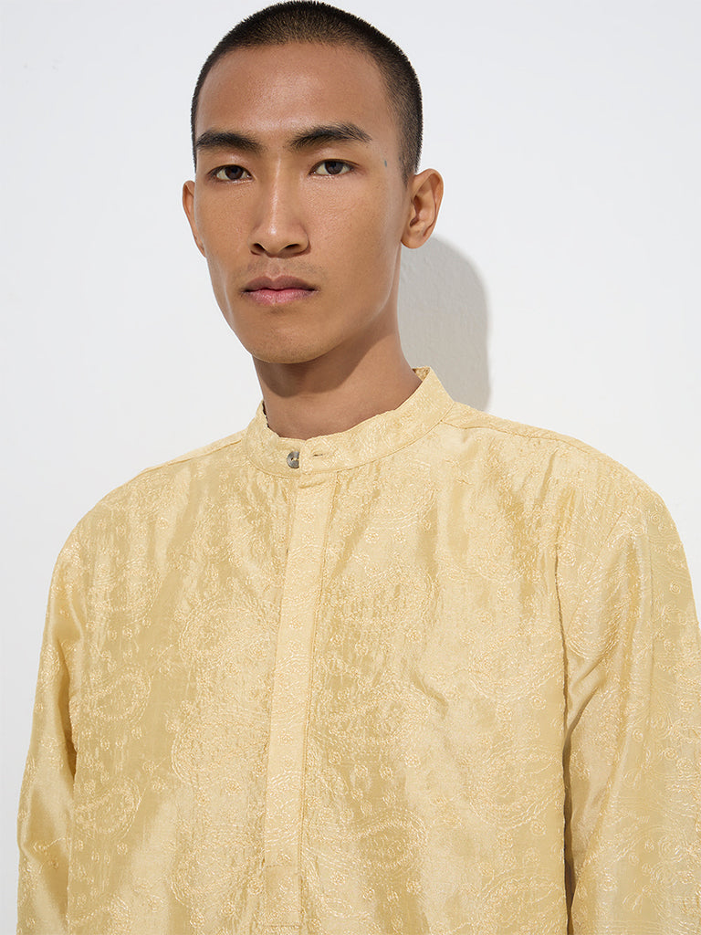 Westside Kala by ETA Men's Mens Ethnicwear Light Yellow Relaxed-Fit Cotton Kurta for Ethnic Wear Zoomed View