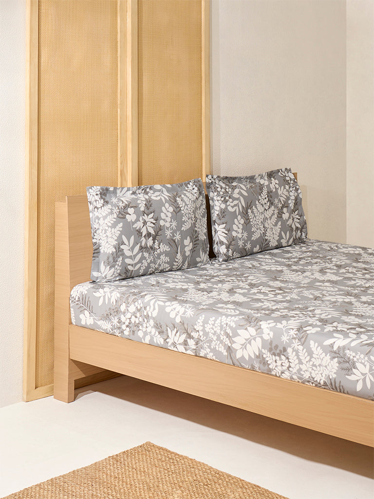 Westside Home Grey Foliage Printed Queen Bed Flat Sheet and Pillowcase Set