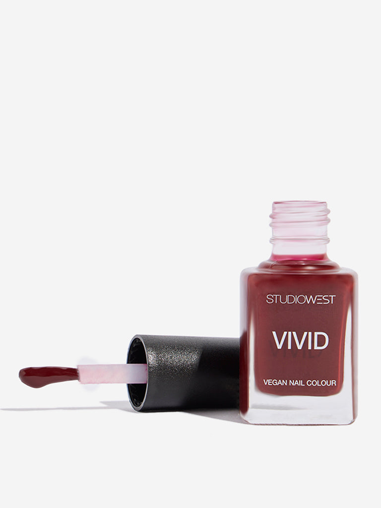 Studiowest Vivid Dark Scarlet MR-15 Nail Polish - 9 ml