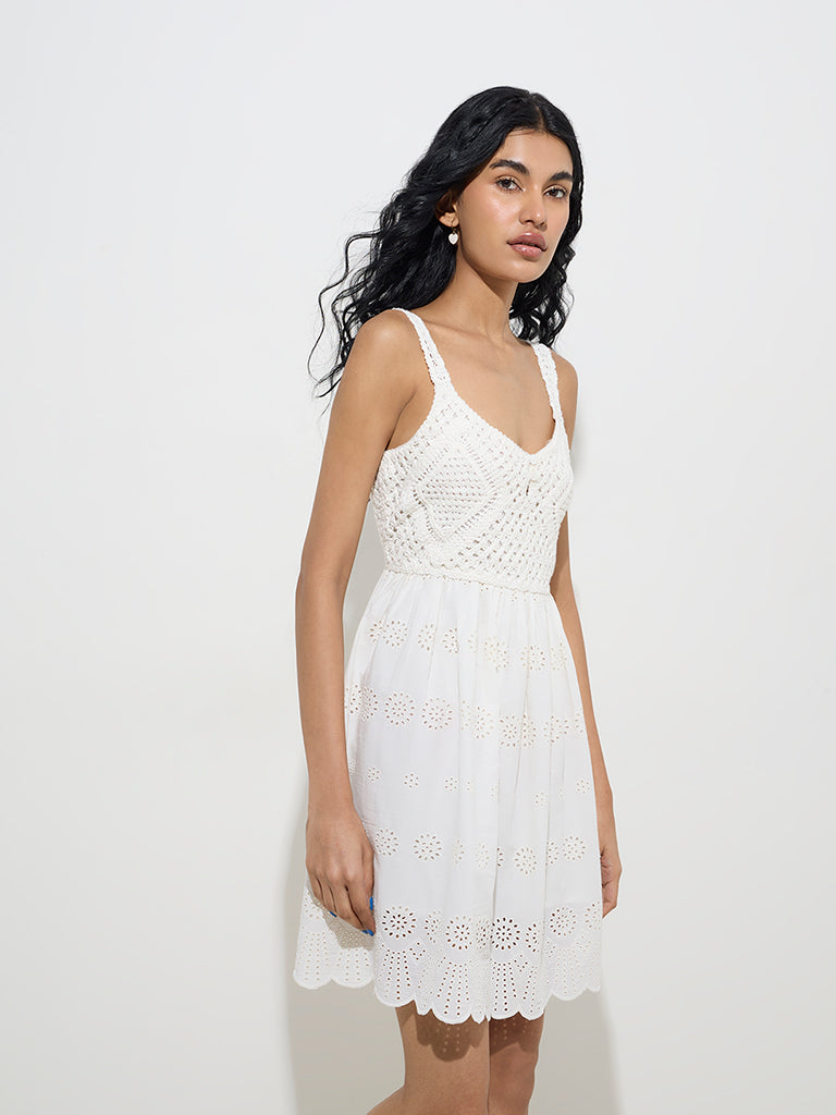Bombay Paisley Ivory Crochet-Detailed Cotton A-Line Dress