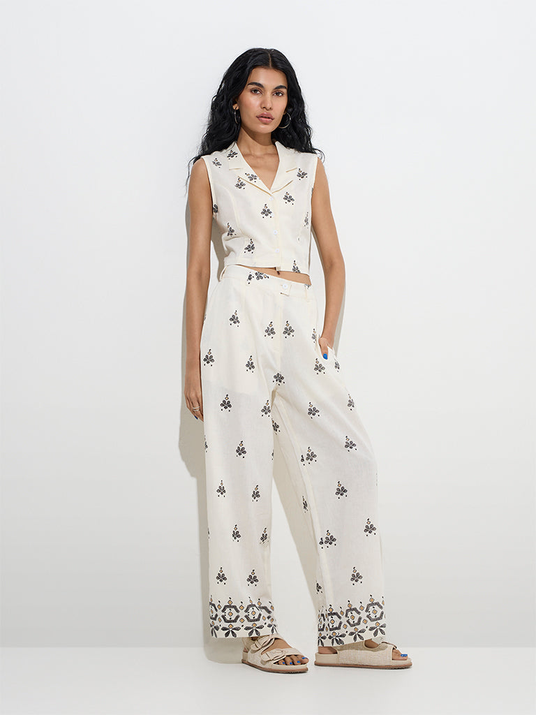 Bombay Paisley Off-White Floral Embroidery Cotton-Blend Top