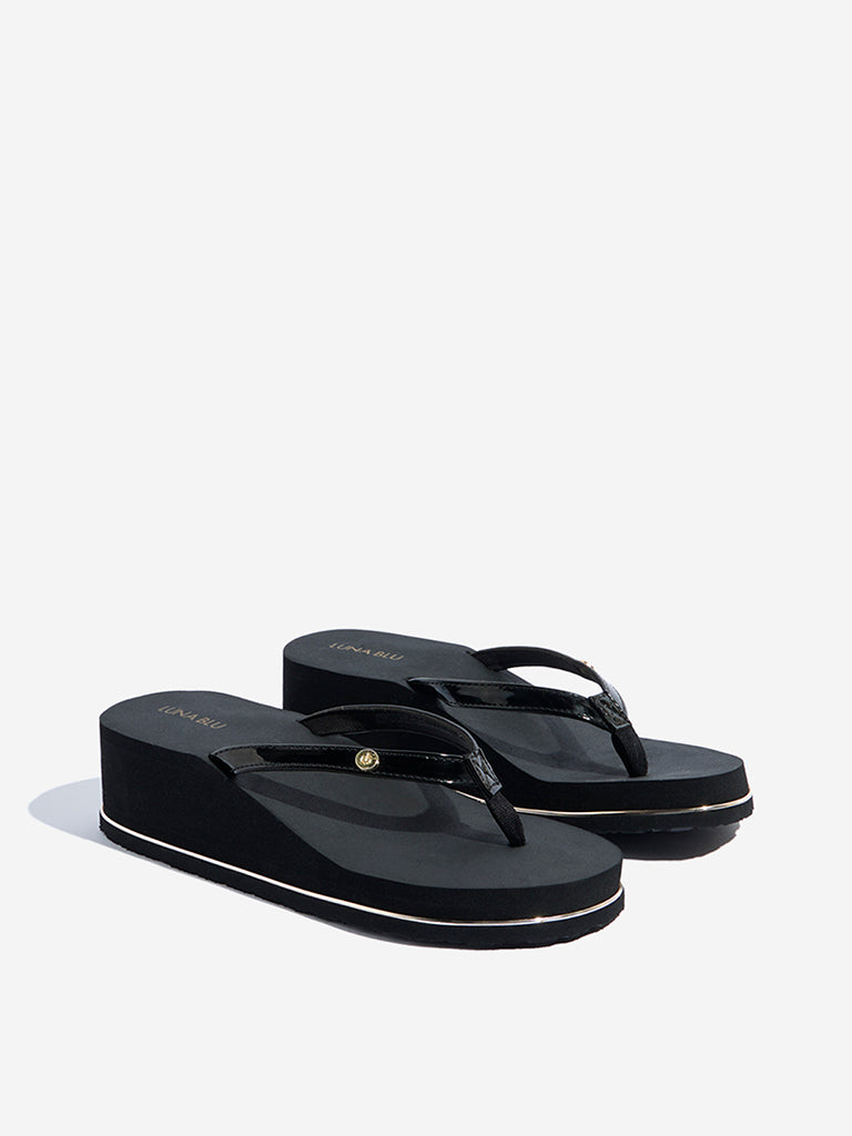Westside LUNA BLU Women's Black Wedge Flip-Flops Front View