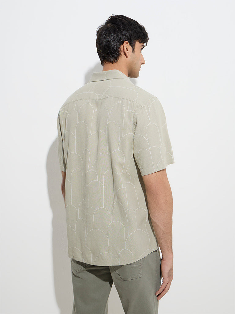 Westside Ascot Men's Sage Printed Relaxed-Fit Shirt for Casual Wear Back View