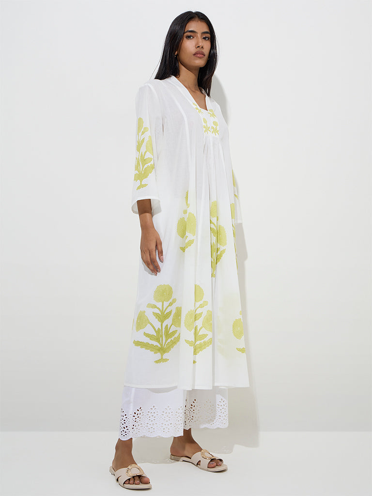 Utsa Green Buta Printed Cotton A-Line Kurta