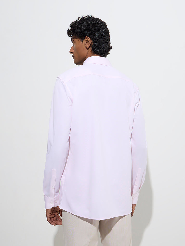 Westside WES Formals Men's Pink Solid Slim-Fit Shirt for Work Wear Back View
