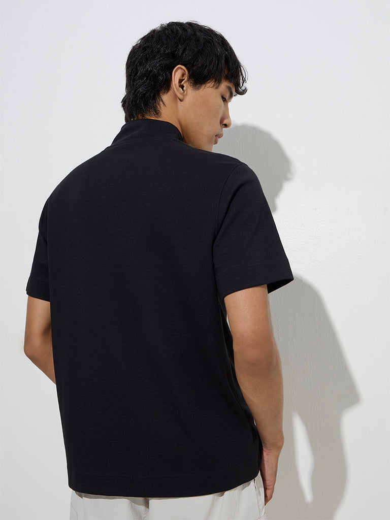 Westside Studiofit Men's Black Solid Quarter Zip Cotton-Blend T-Shirt for Sports Wear Back View